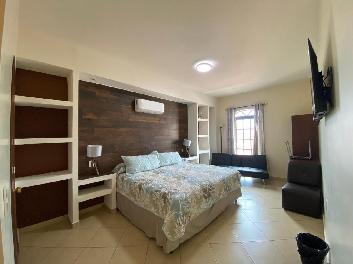 Hotel Real San Javier Сан-Хуан-де-лос-Лагос Экстерьер фото